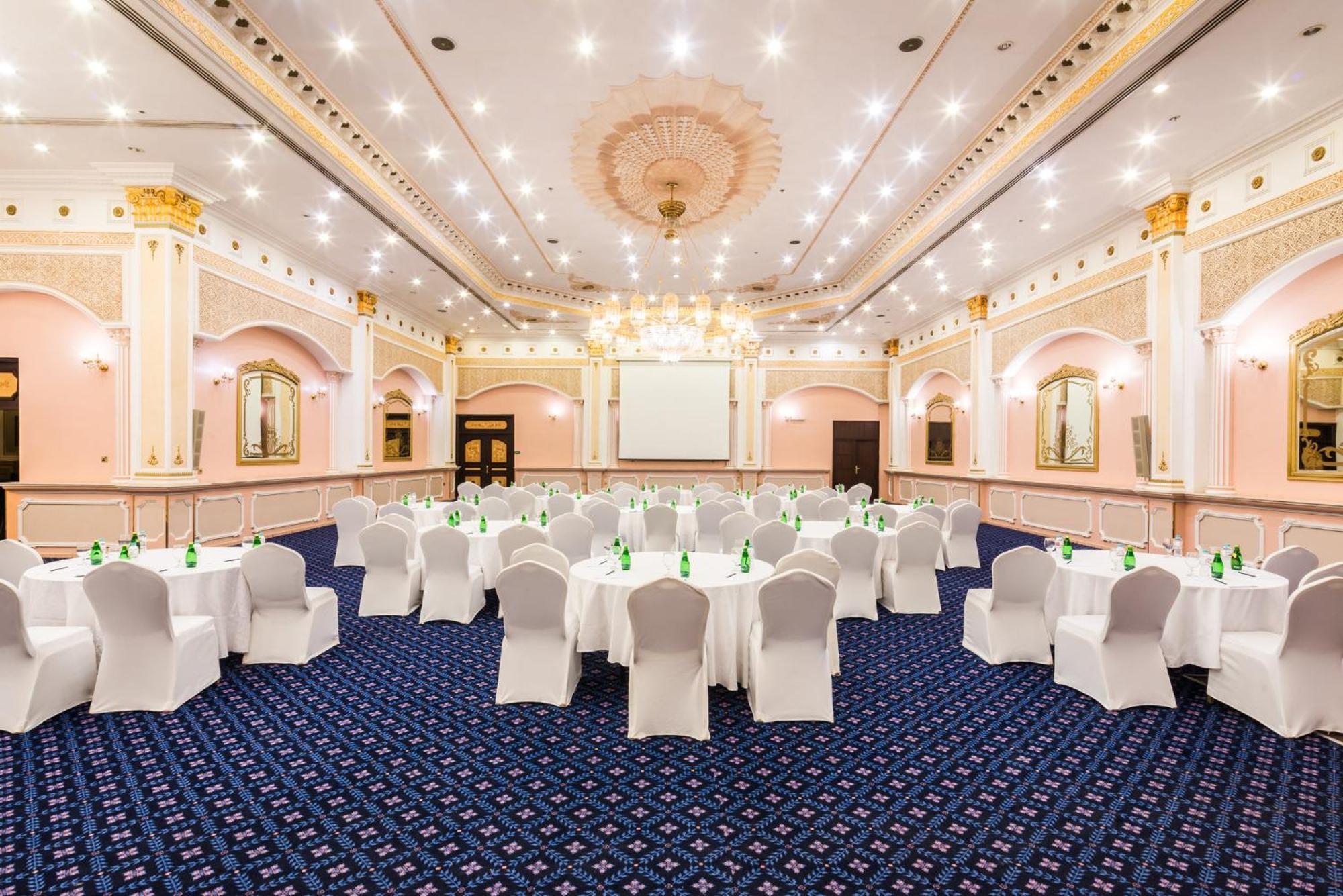 Holiday Inn Riyadh Al Qasr By Ihg Kültér fotó