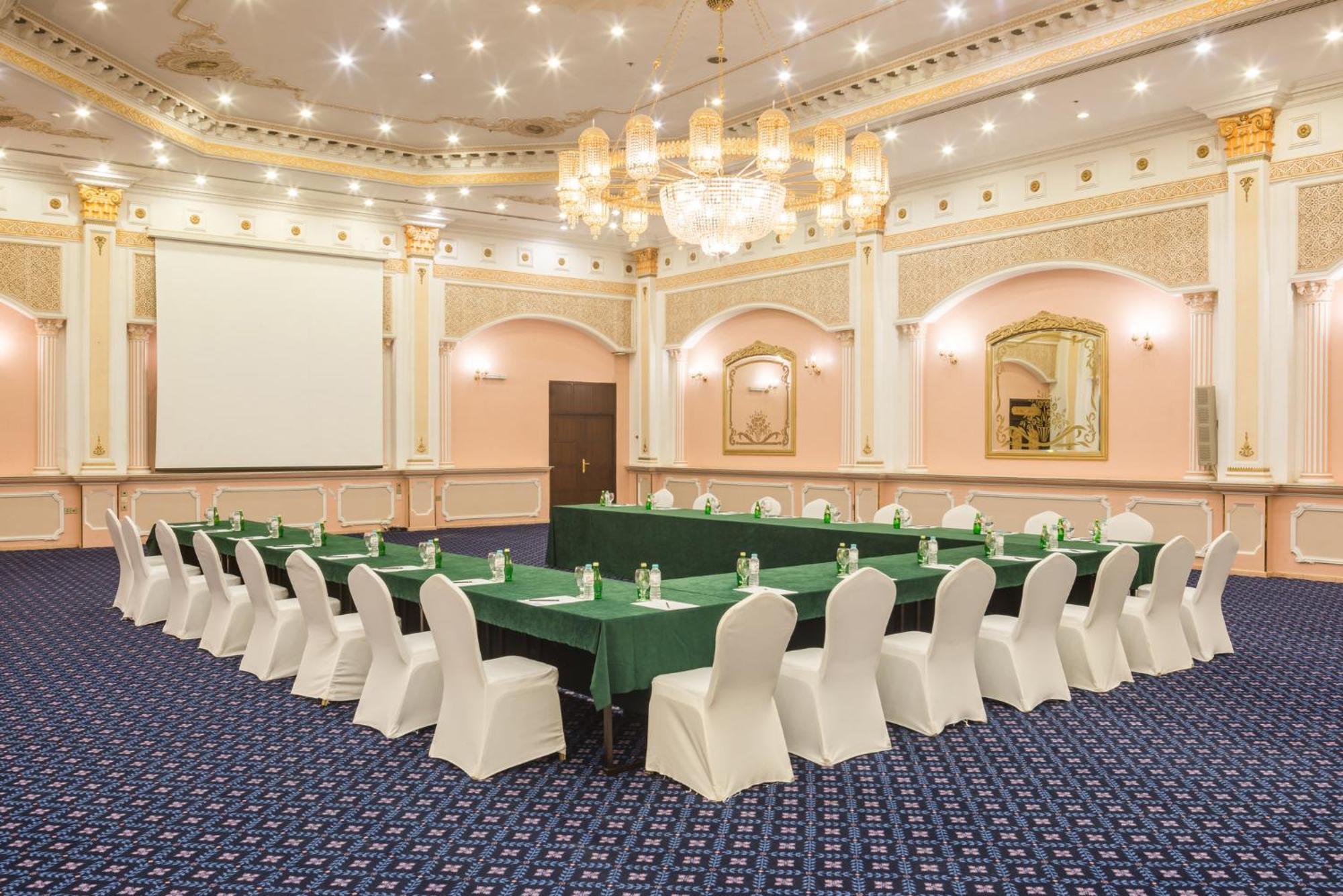 Holiday Inn Riyadh Al Qasr By Ihg Kültér fotó